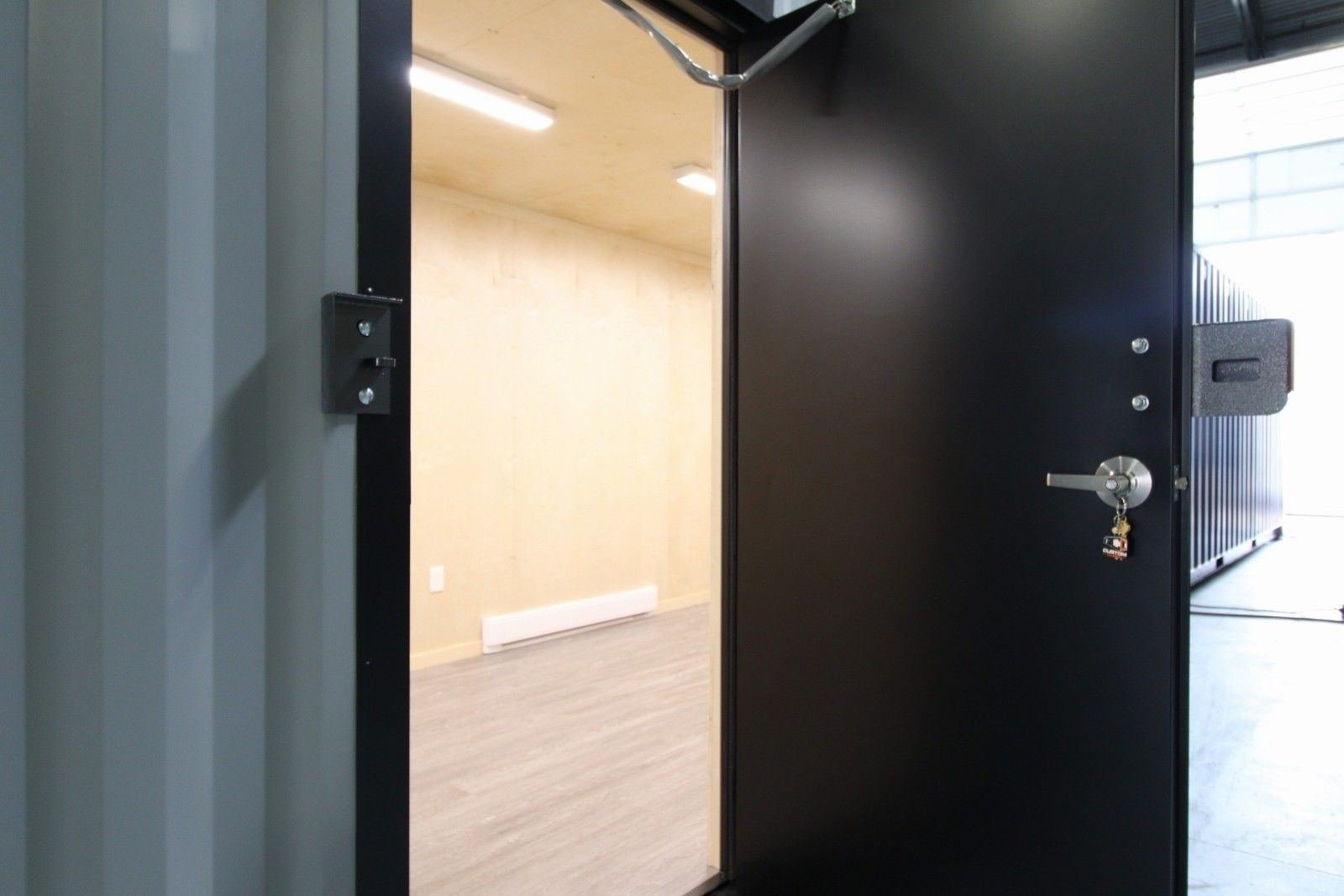 40ft Office Container – Wood Finished - Image 3
