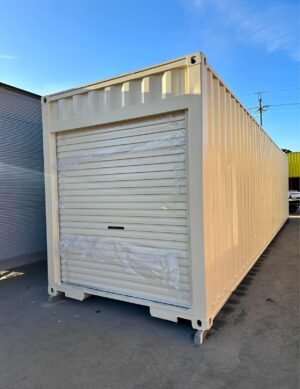 40ft Storage Container With Roll-Up Door