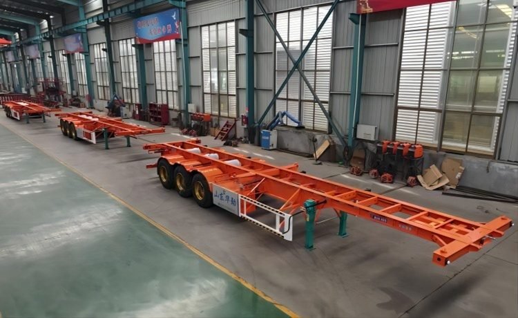 45ft 3-Axle Skeletal Container Trailer - Image 4
