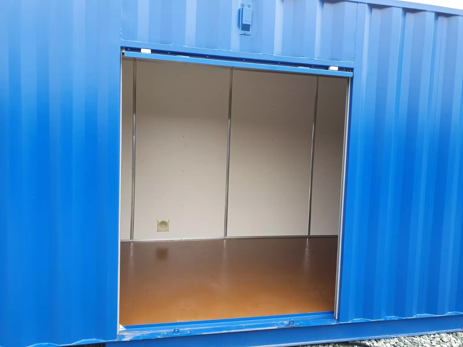 40ft Containers as Self Storage Rooms - Insulated - Ply Lined - Premium - Image 6